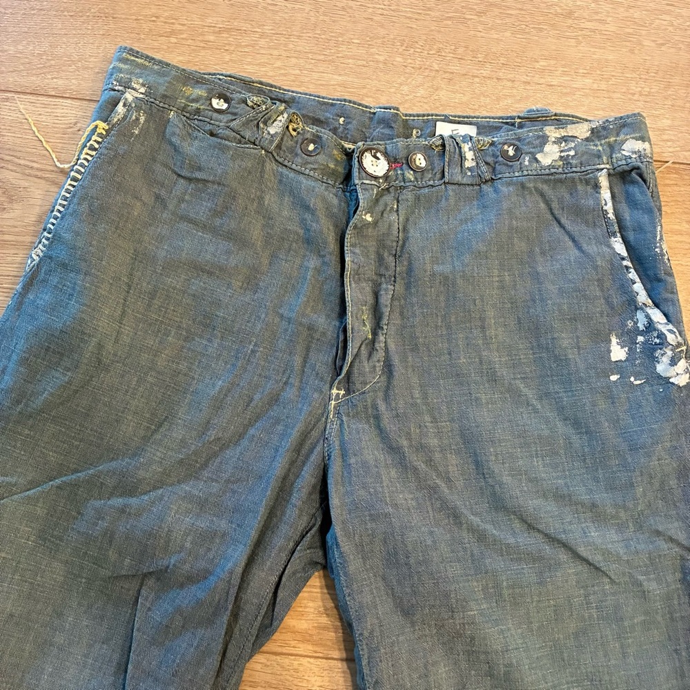 NEW Rogan Y2K Men’s Chambray Denim Distressed Contrast Stitch Shorts 11” Size 34